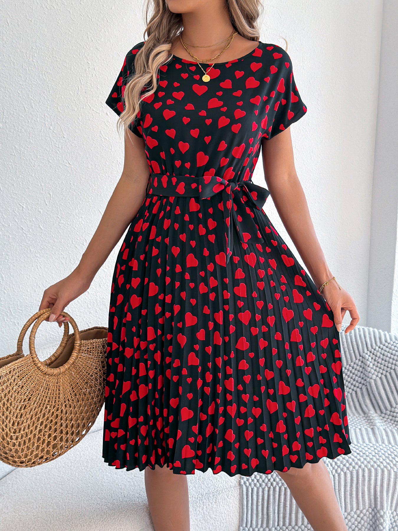 Women's Casual Color Block Heart Print Short Sleeve Tie Waist Pleated Dress