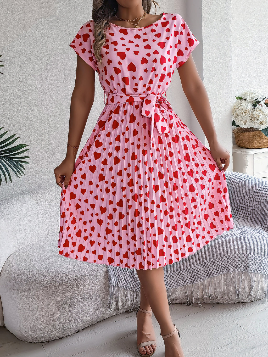 Women's Casual Color Block Heart Print Short Sleeve Tie Waist Pleated Dress