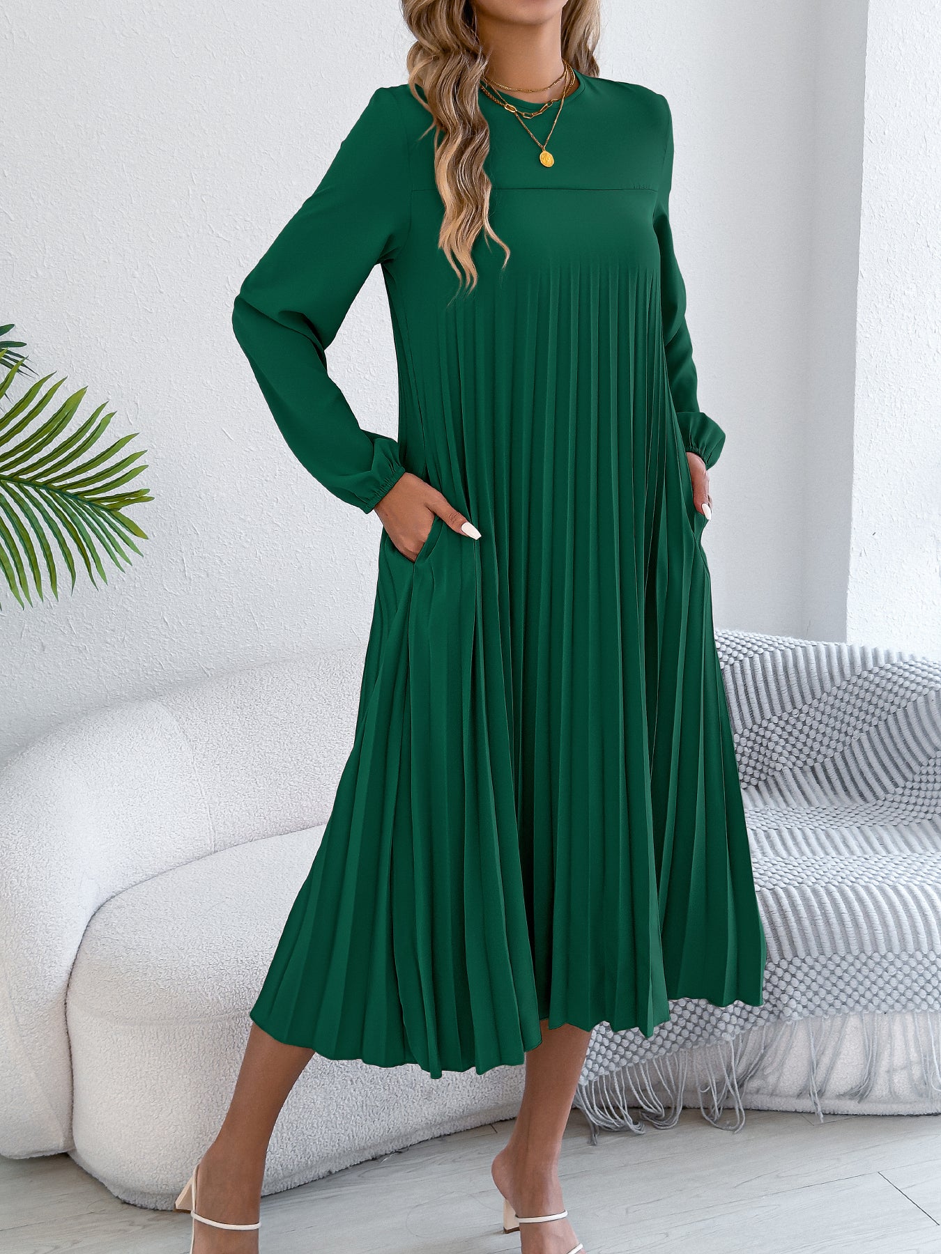 Women's Casual Solid Color Long Sleeve Pocket Pleated Dress