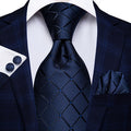 Small-batch Flexible Manufacturing Of Cashmere-like Ties