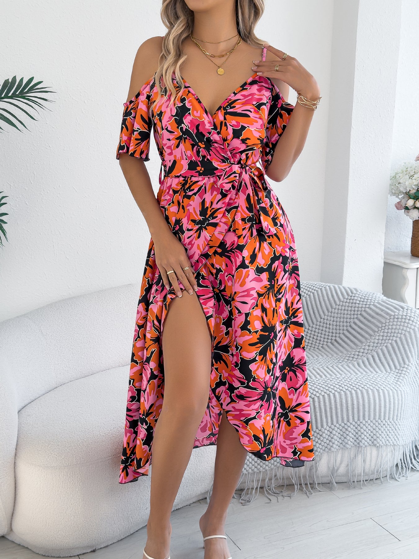 Women's Off Shoulder Cross V Neck Floral Print Camisole Vacation Maxi Dress